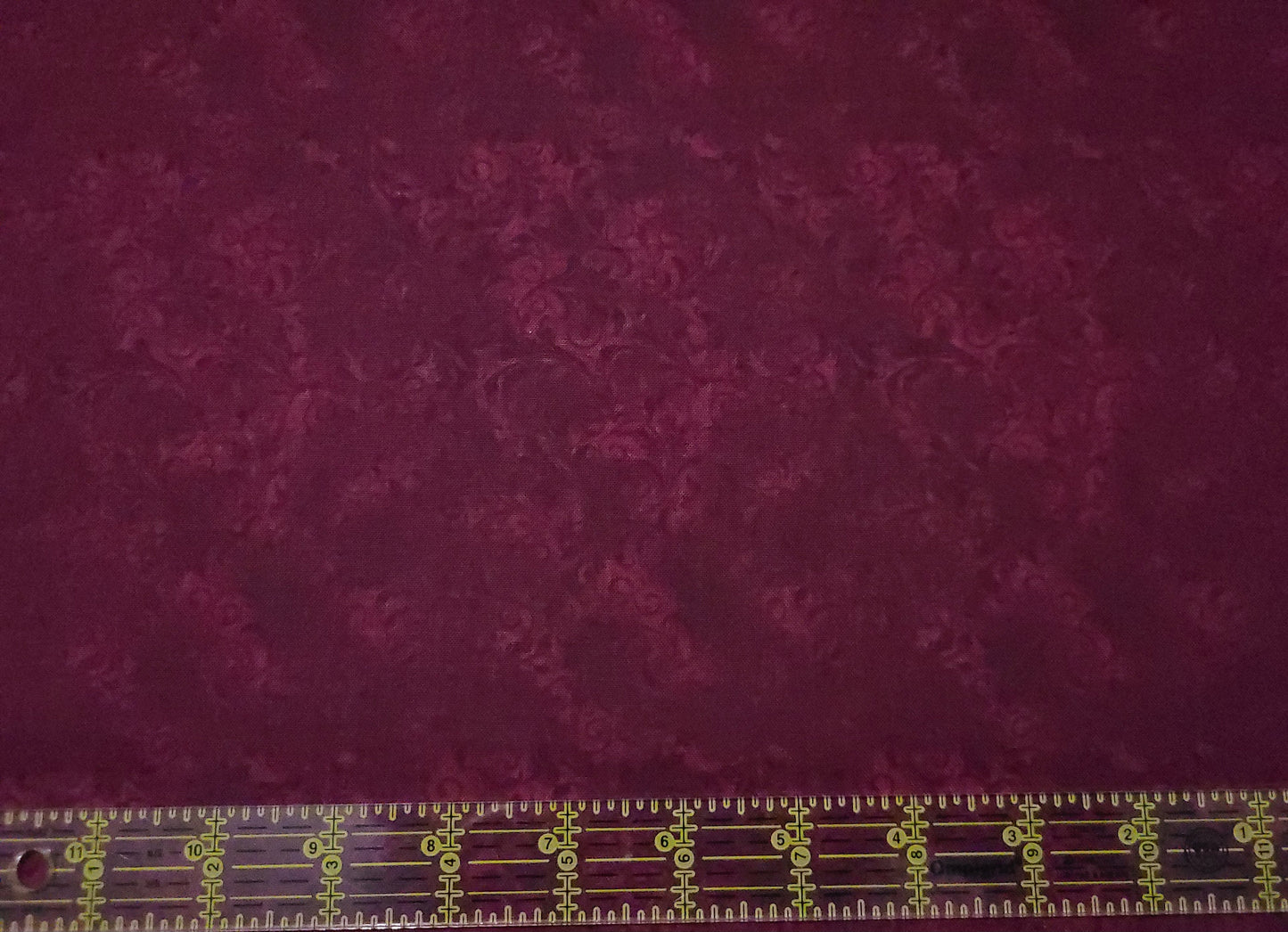 Timeless Treasures tonal ECHO-C 5500 dark red 100% Cotton fabric