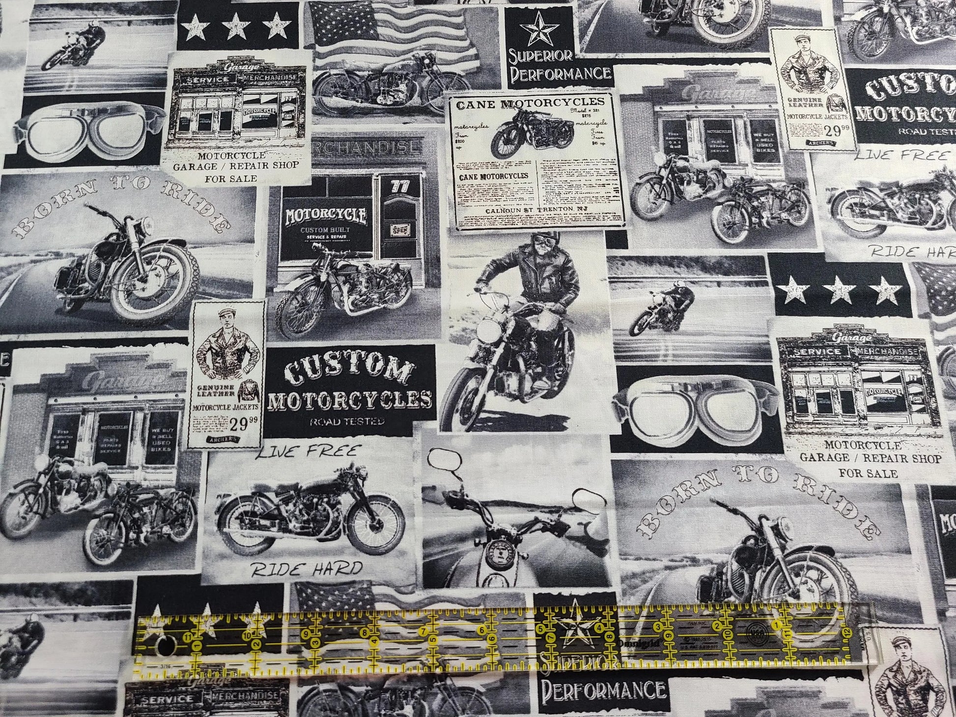 Timeless treasures Packed Vintage Motorcycle Signs ERA-C 3646 100% Cotton fabric